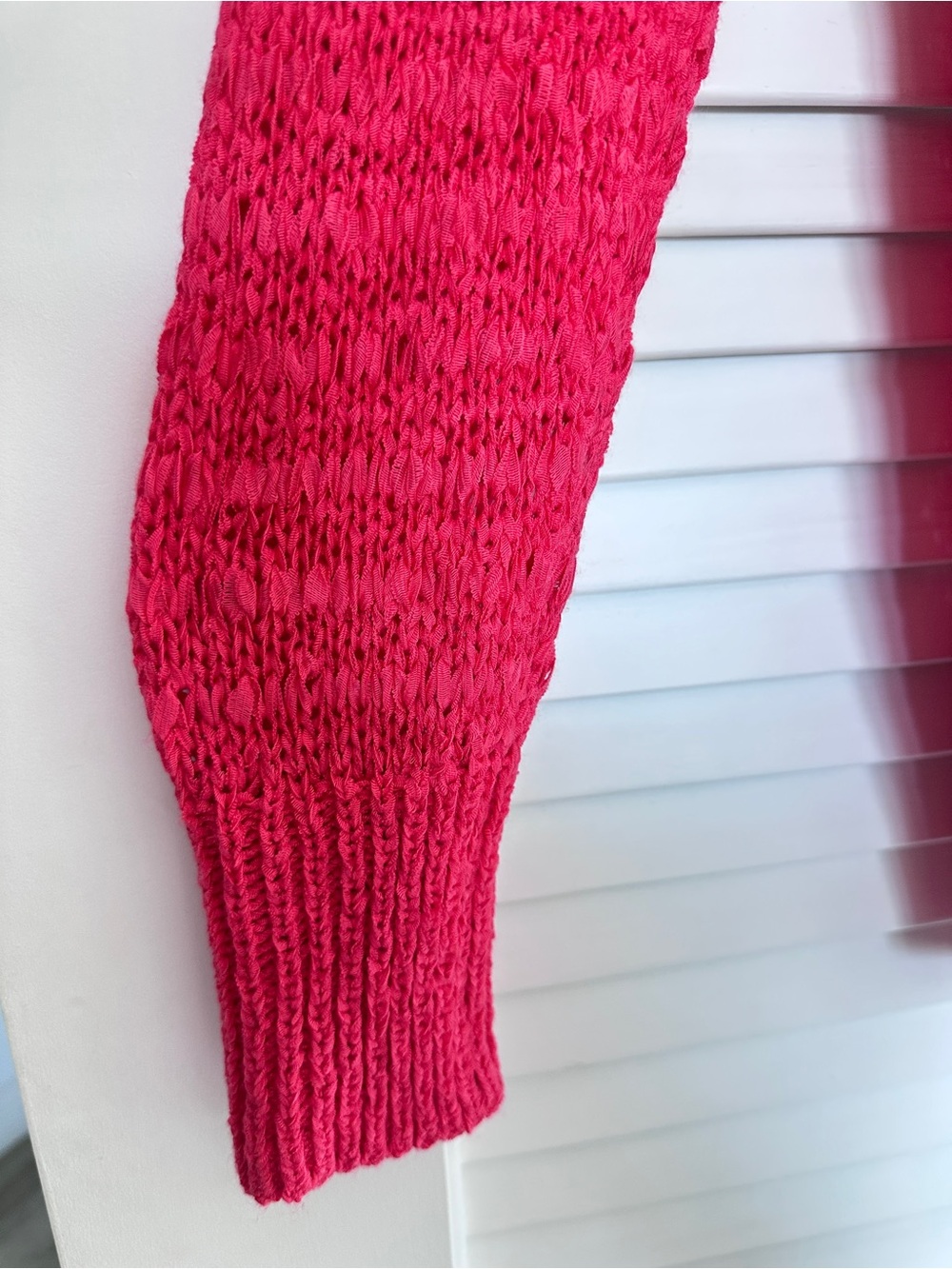 Y2K Victoria's Secret Hot Coral Pink Scoop Neck Knit Sweater Size L - Picture 5 of 15